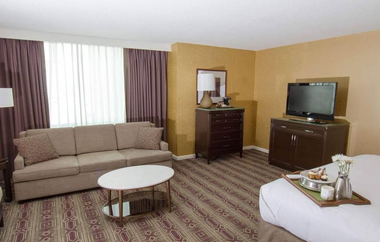 Hilton Harrisburg Near Hershey Park Exterior foto